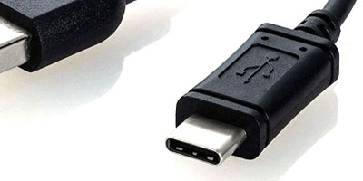 USBケーブル（Type-C USB3.1）はUSBの次世代規格で制定された新しいタイプのコネクタです。