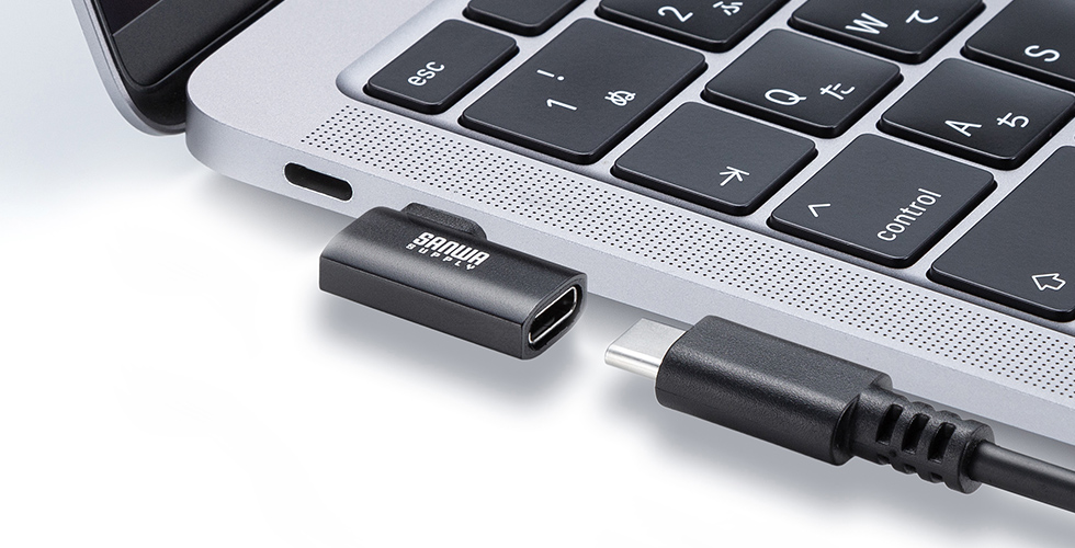 機器本体のポートを傷めない