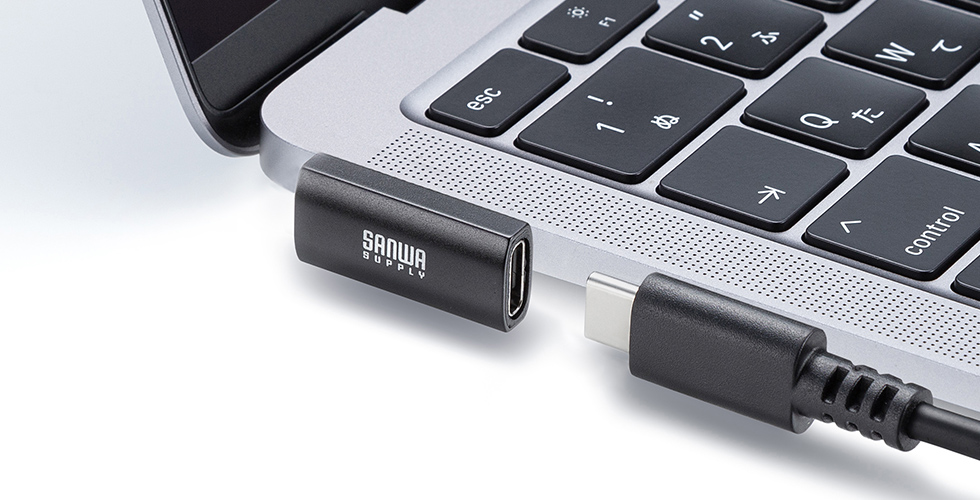 機器本体のポートを傷めない