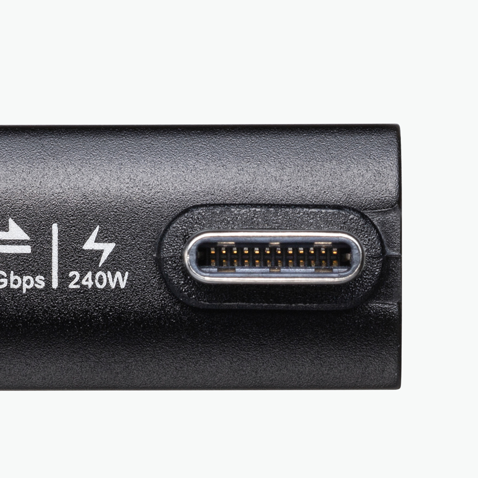 信号劣化の少ない金メッキピン