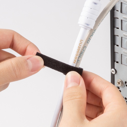 ケーブルに巻きつける画像