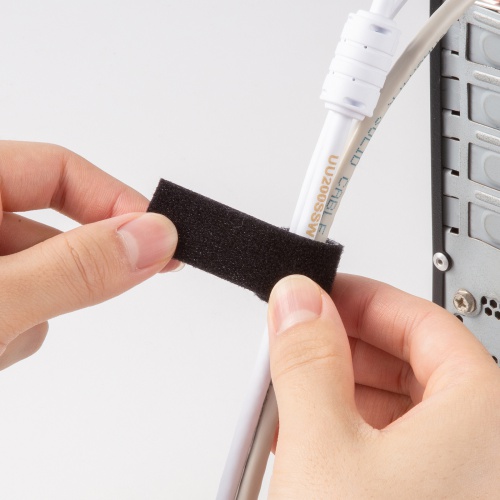 ケーブルに巻きつける画像