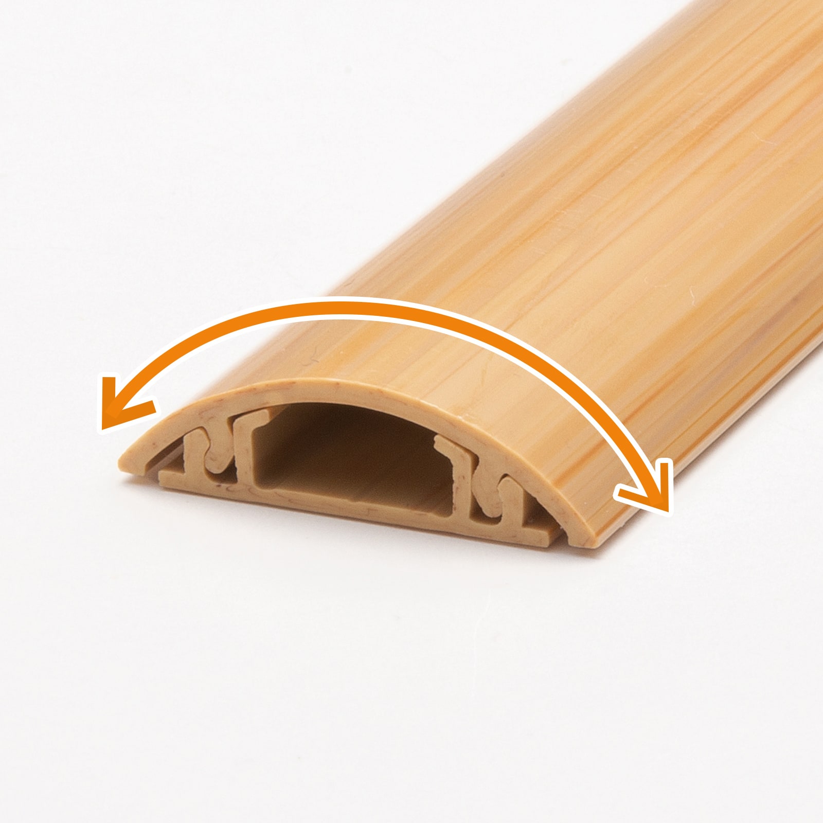 ゆるやかなラウンド形状でつまずき防止