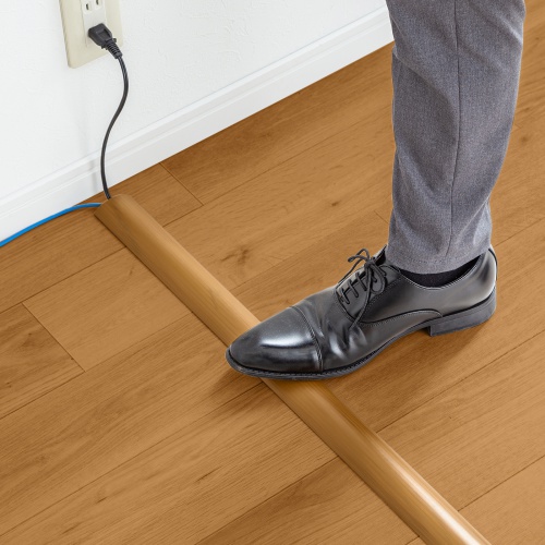 耐久性のあるハードタイプのケーブルカバー