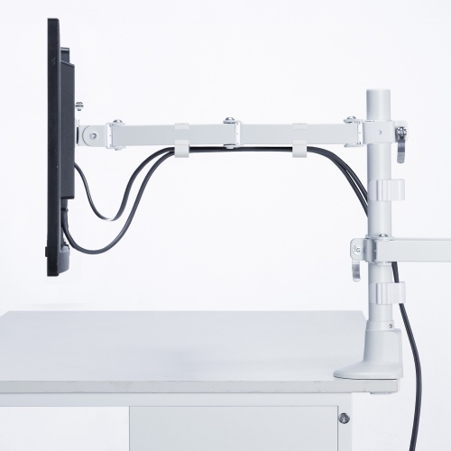 ケーブルクリップでスッキリ配線