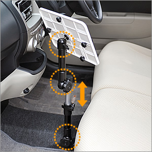 【EEA-IPCM-01　自動車の助手席のねじを利用して取付ける車載用・タブレットPCスタンド。】