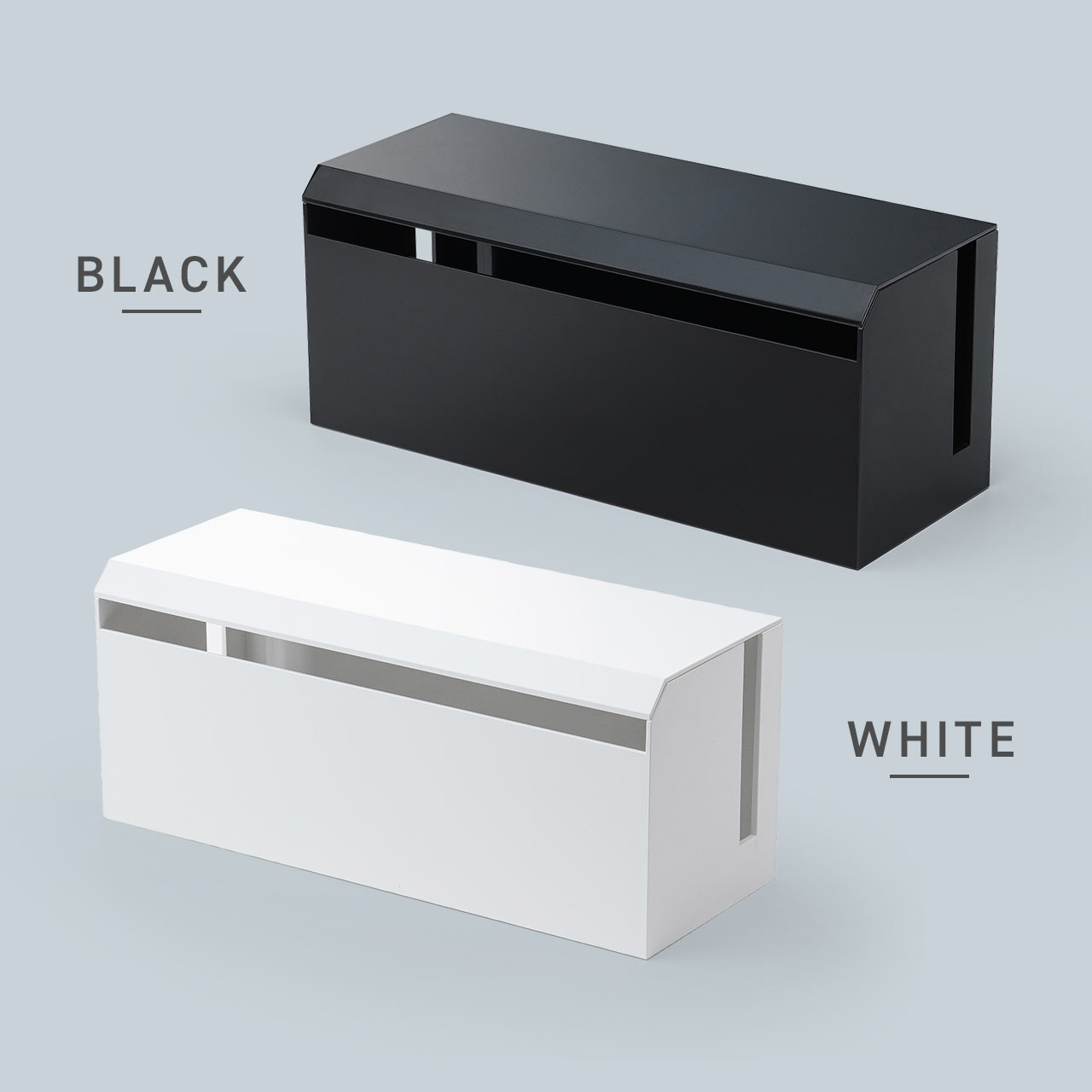ブラックとホワイトの2色展開。