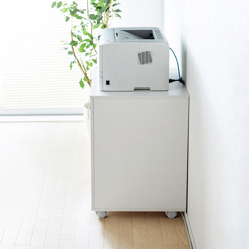 壁寄せできる天板ケーブル口付き