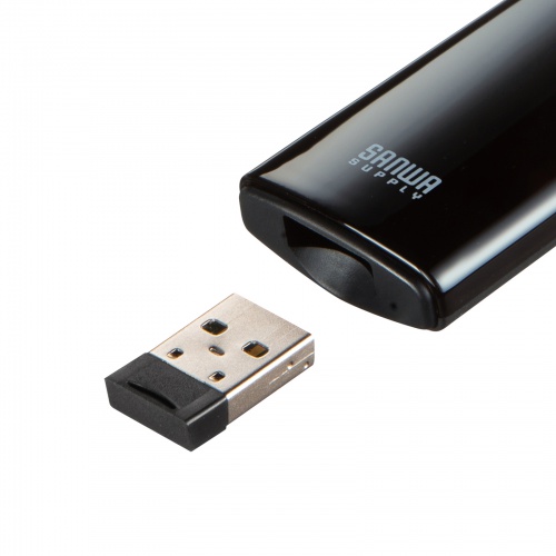 レシーバーを本体に収納可能