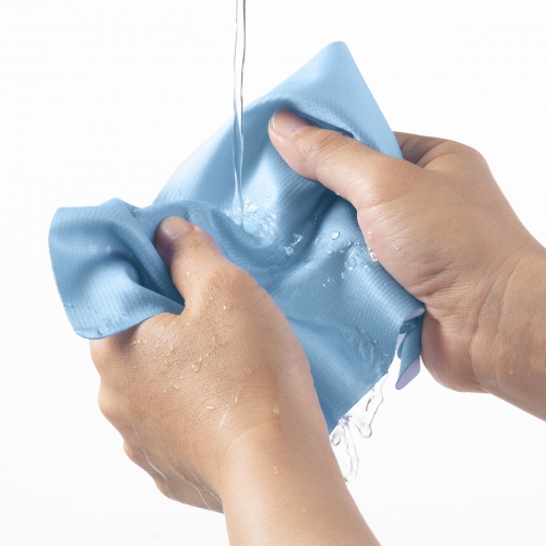 汚れたら優しく中性洗剤で手洗いすることで洗濯可能