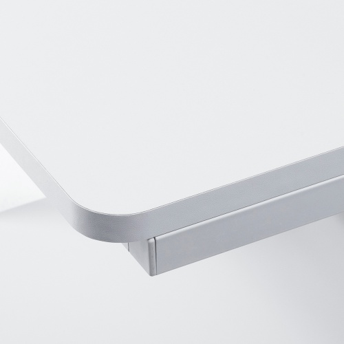 丸角天板を採用