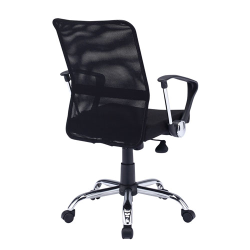 背面がメッシュで通気性抜群