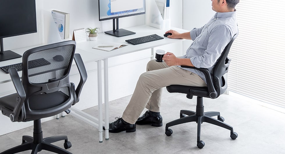 どんな空間にも合うシンプルデザイン