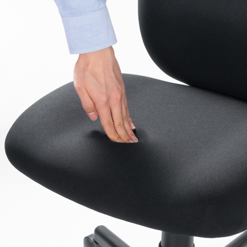 ウレタン素材のクッションを採用