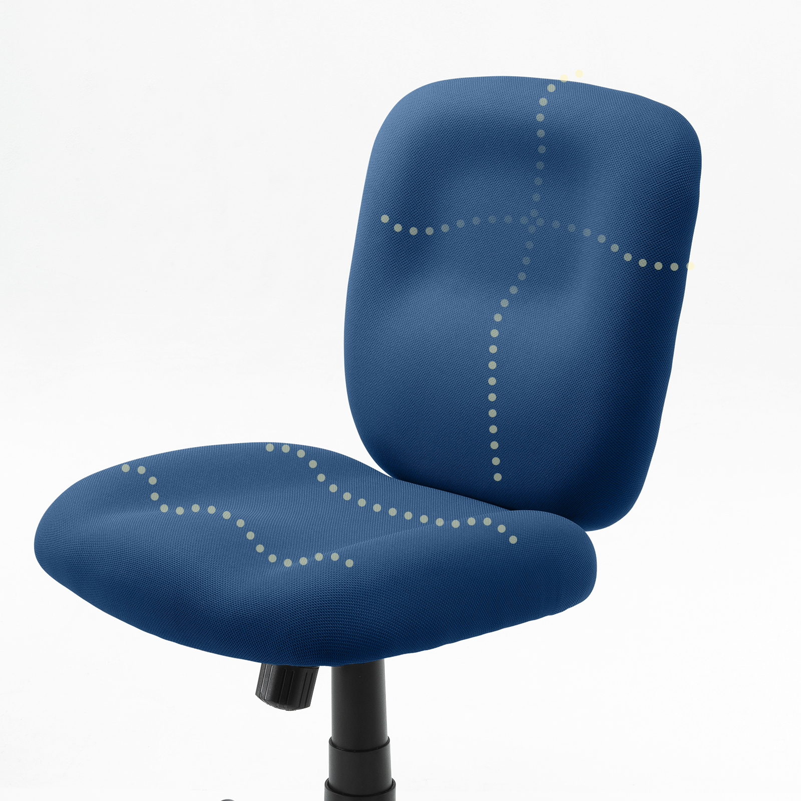 体の形に沿った形状で姿勢をサポート