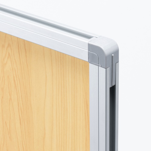 アルミ製フレームを採用