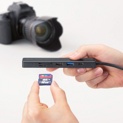 SD・microSDスロット搭載