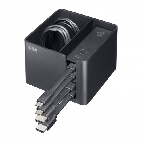 送信機を最大4台まで整理して保管