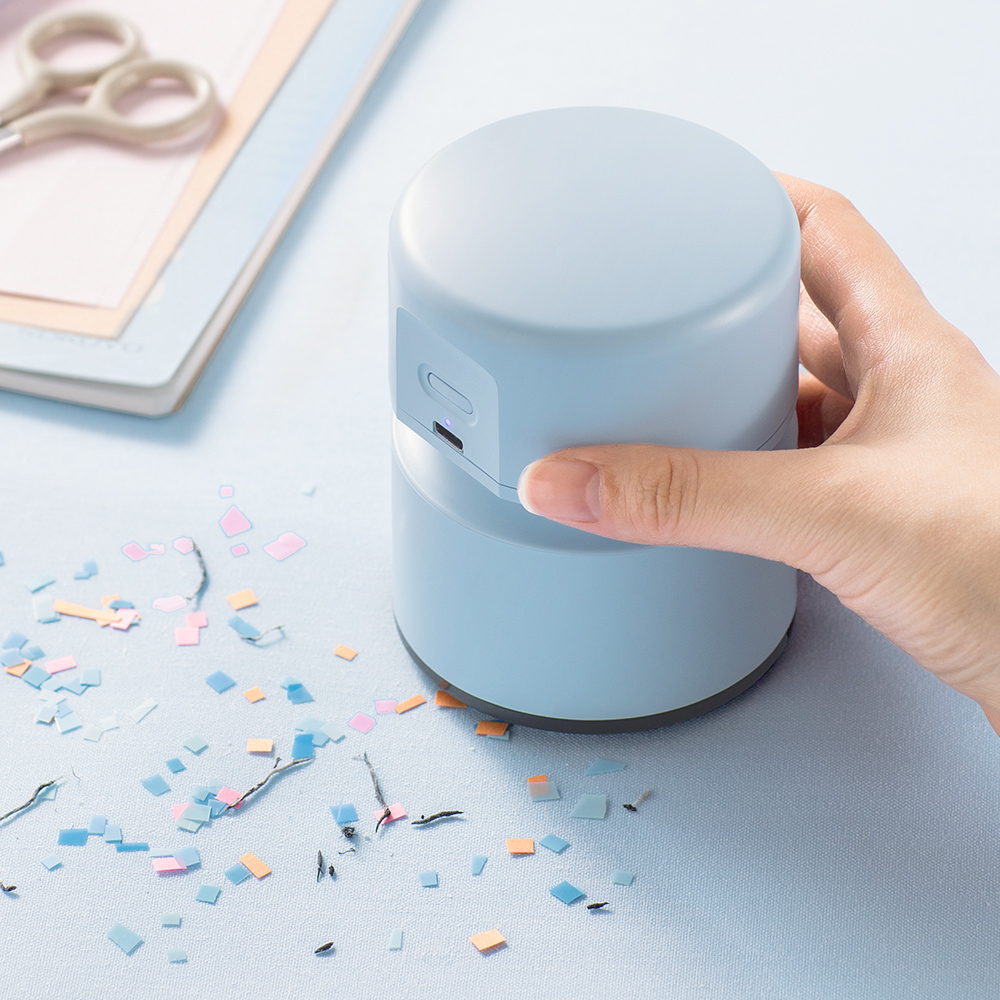 卓上掃除機 ハンディクリーナー | コードレス充電式で消しゴムかすも簡単吸引、キーボードやデスクをコンパクトに清掃