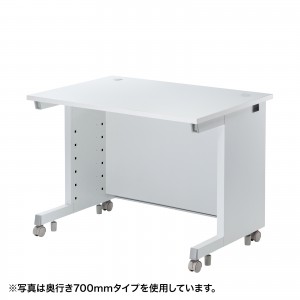 デスク(オフィス・ホワイト・W1400×D600×H720mm・キャスター・アジャスター・ケーブルタップ受け)