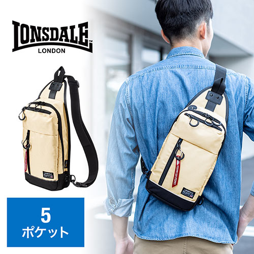 ワンショルダーバッグ、斜めがけバッグとして使用できる軽量のボディバッグ。5ポケットで小物を分けて収納できる。「ロンズデール」ブランドでカジュアルに使用できるコーデュラ素材を使用したボディバッグ。