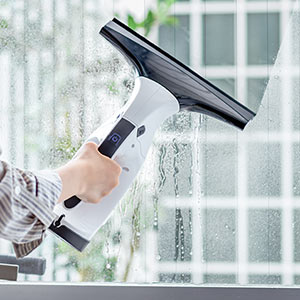 電動クリーナー（窓ガラス・バキューム・結露・カビ対策・コードレス・充電式・掃除機・風呂・車・鏡）