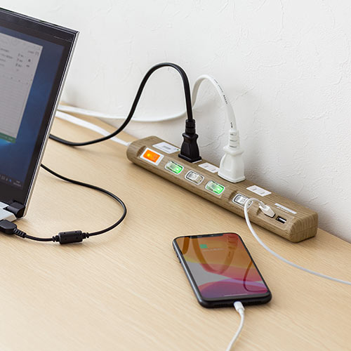 電源タップ（USB充電対応・iPhone/スマートフォン充電・雷ガード・木目調・2m・ライトブラウン・個別スイッチつき）