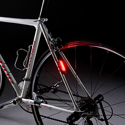 自転車 ライト ブラック バーン