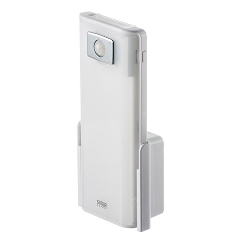 30/65ルーメン・コンセント充電式