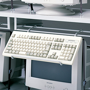 【サンワサプライ】サーバーラック等に取付ける簡易タイプのキーボード受け RAC-KB50【代引き不可商品】