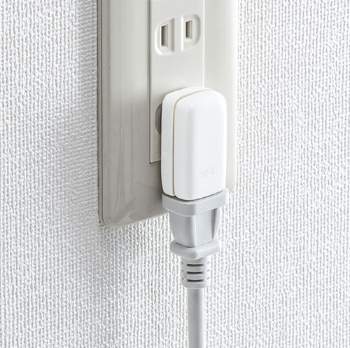 スペースアダプタ たて型 2個入り コンセント 向き変える Tap B54 激安通販のイーサプライ